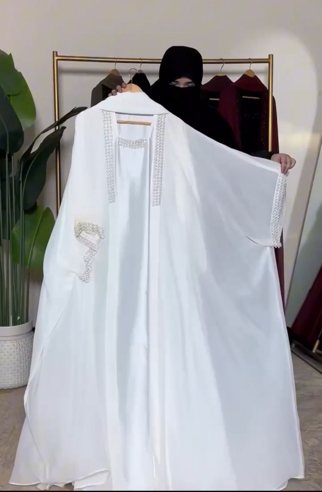 Pack of 4 Abaya With Scarf