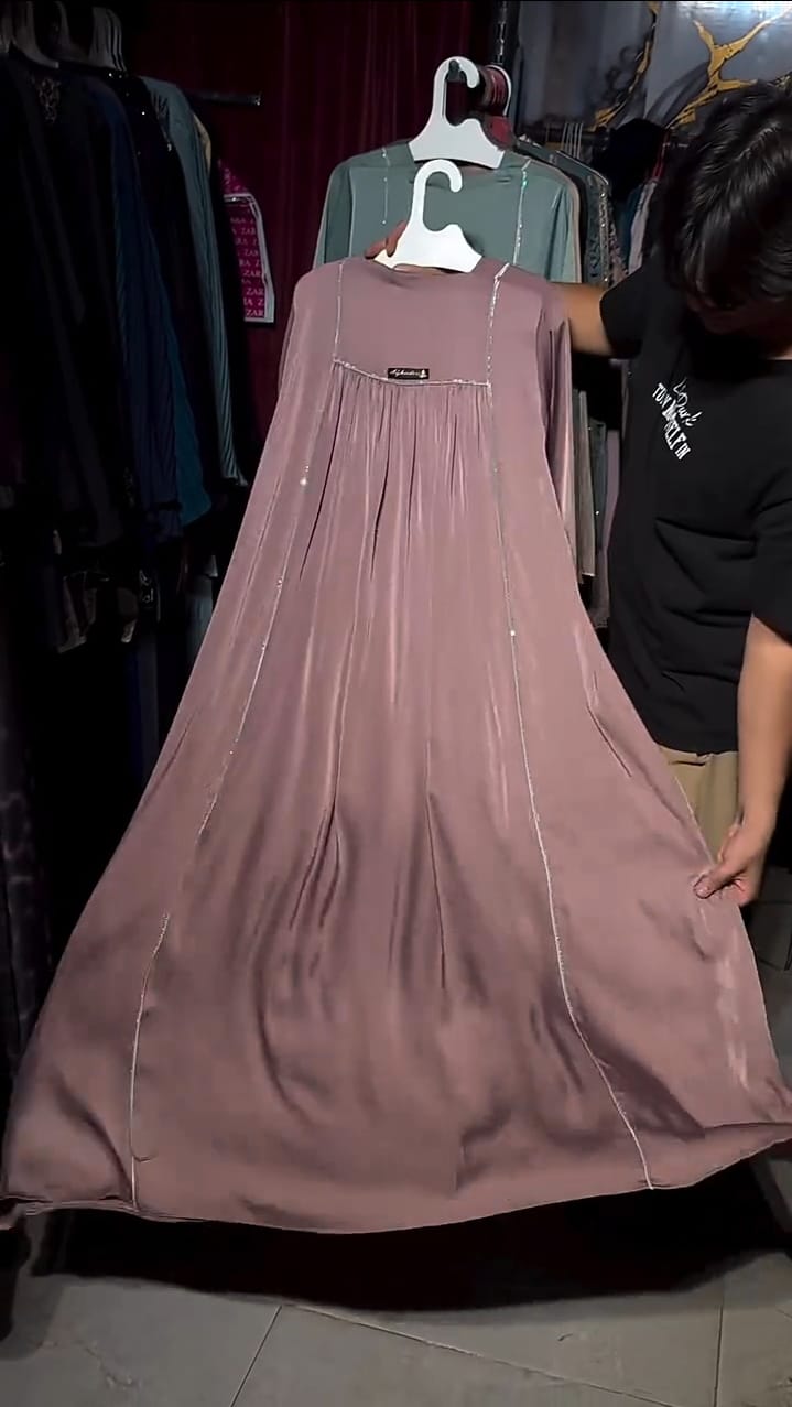 Pack Of 4 Silk Abaya